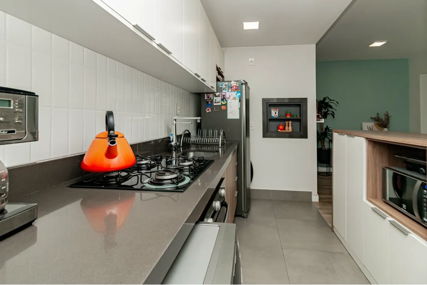 SSJZ 100 Apto 612491040-13 - REMAX Trend Exclusividades