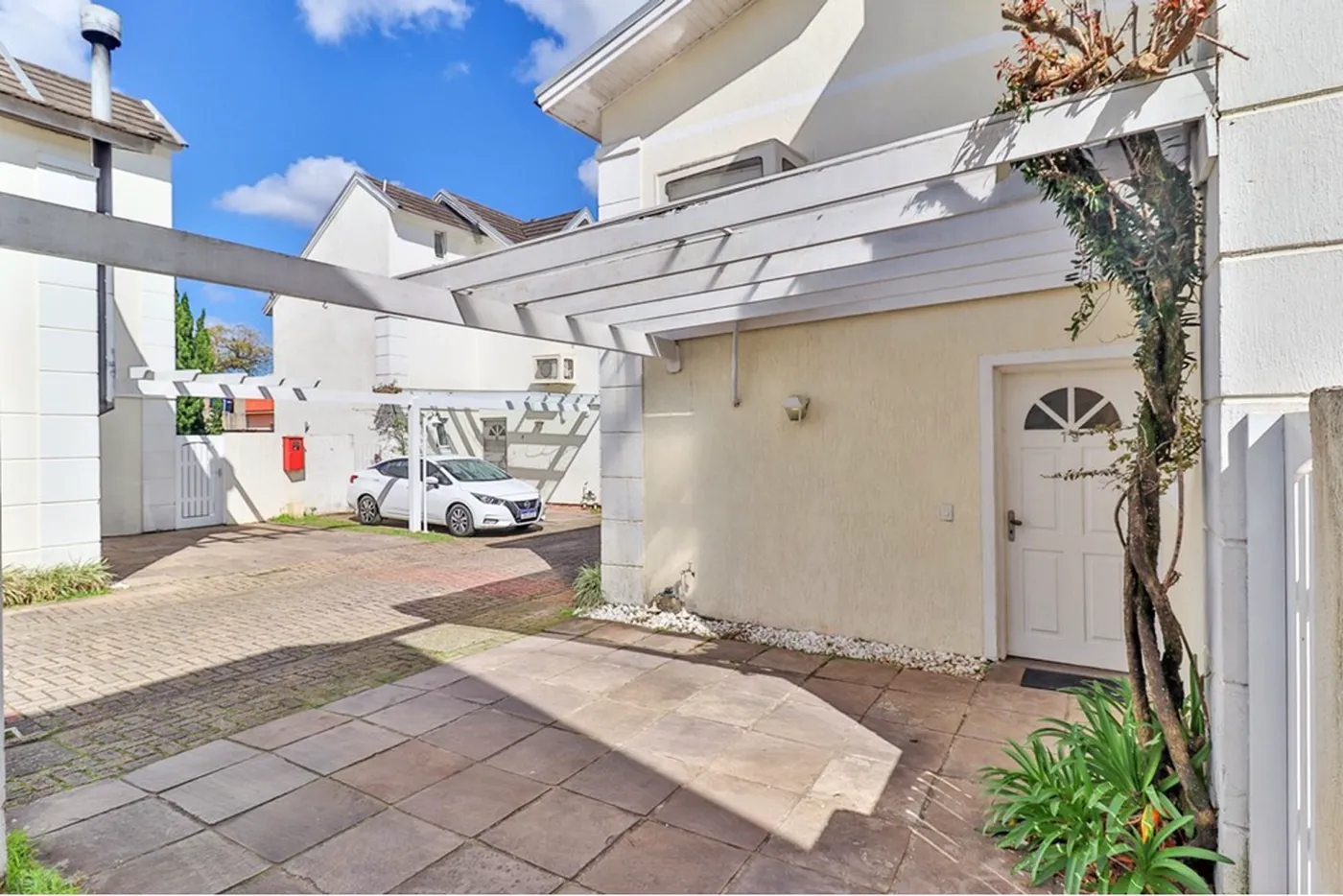 JISDGNV 390 Casa 612491009-317 - REMAX Trend Exclusividades