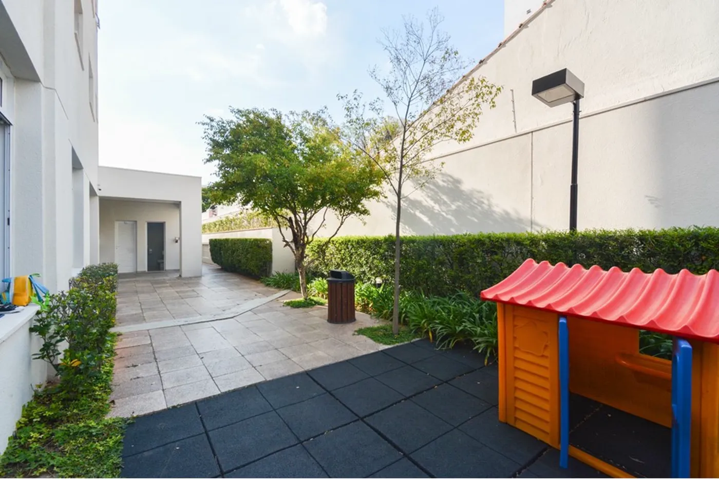 BMLG 322 Apto 601361053-39 - REMAX Trio Exclusividades