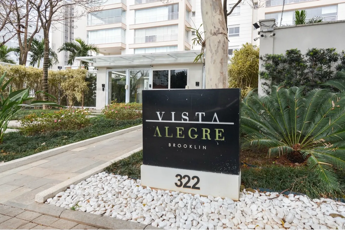 BMLG 322 Apto 601361053-39 - REMAX Trio Exclusividades
