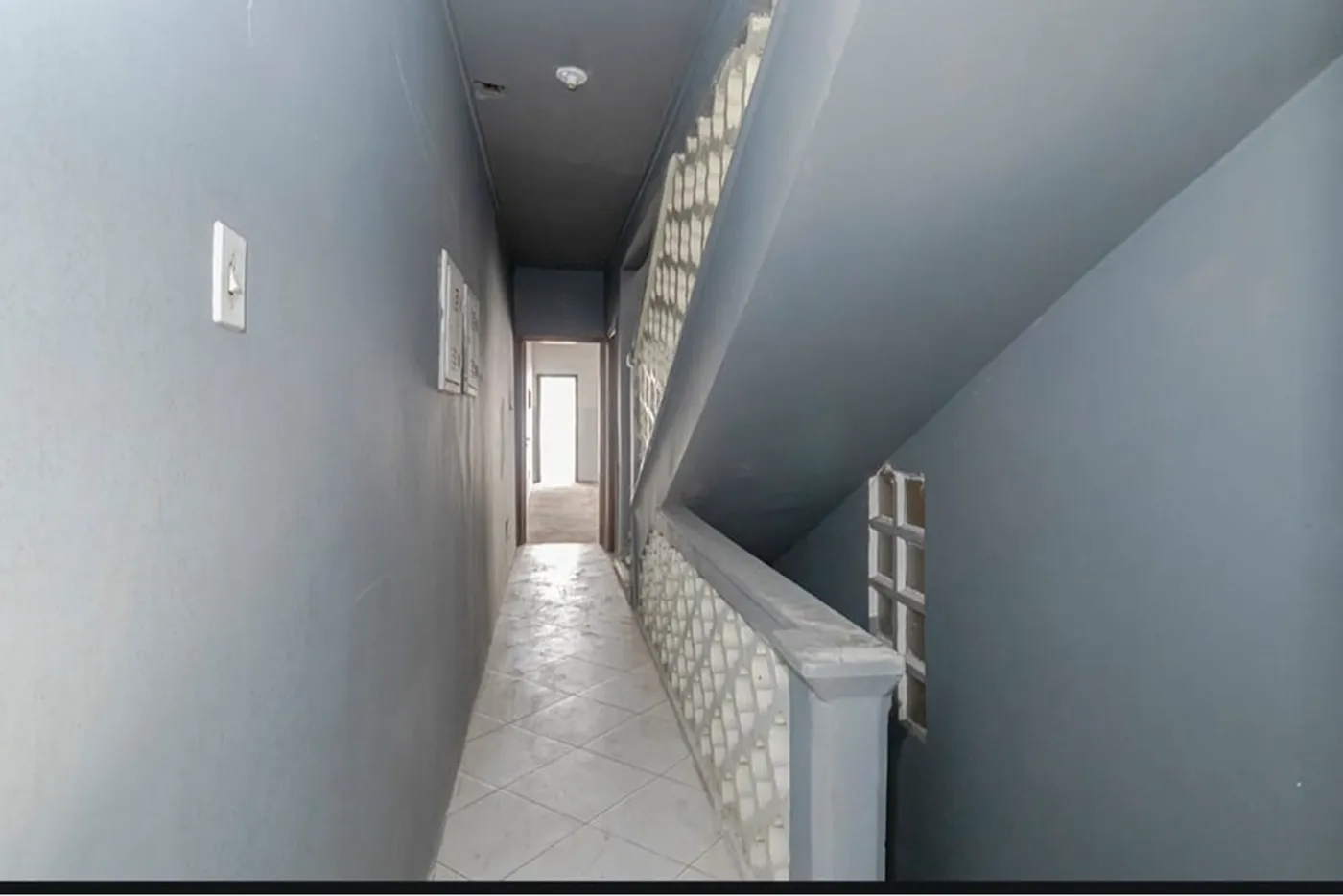 CHSDS 615 Prédio 612541029-13 - REMAX Street Exclusividades