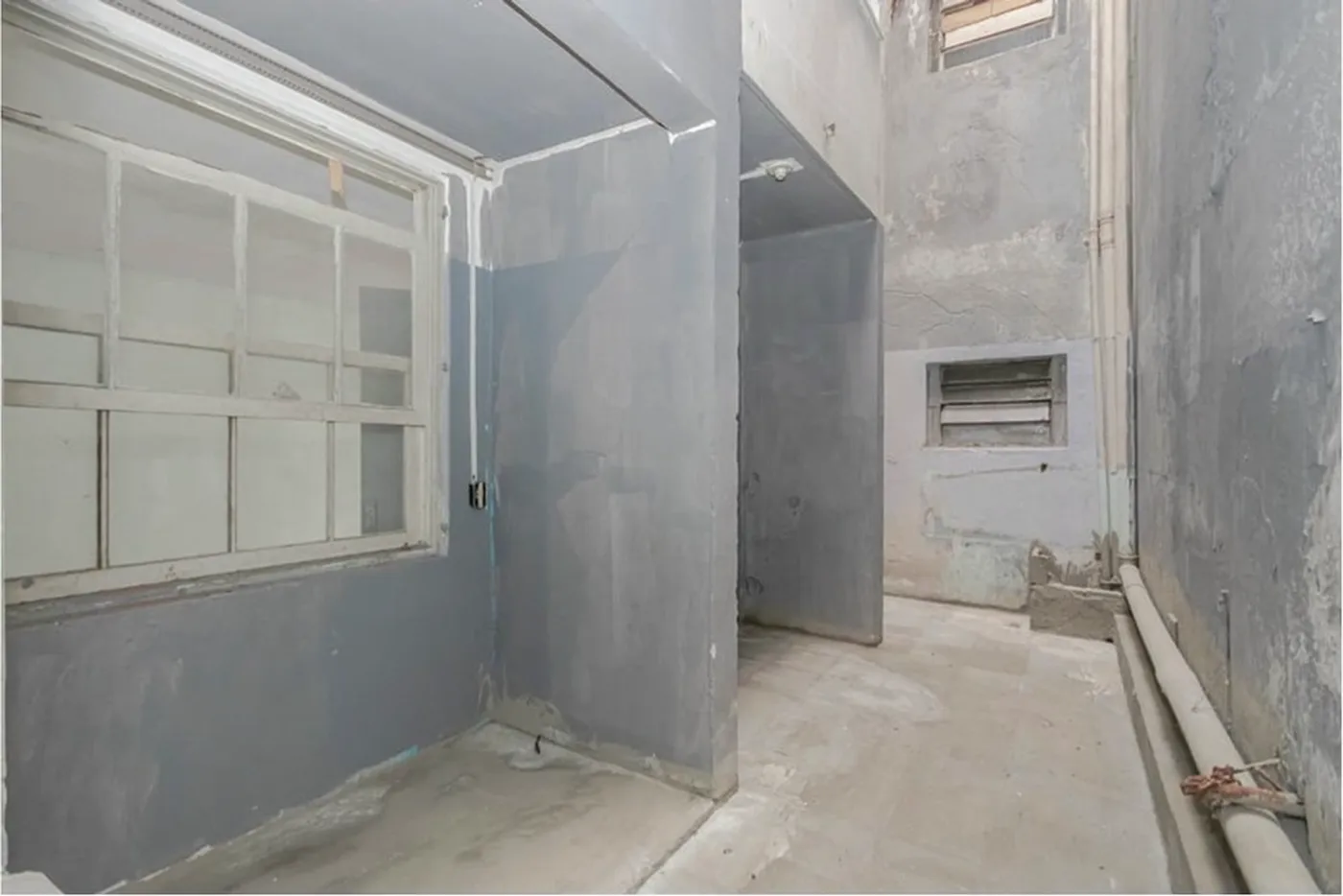 CHSDS 615 Prédio 612541029-13 - REMAX Street Exclusividades