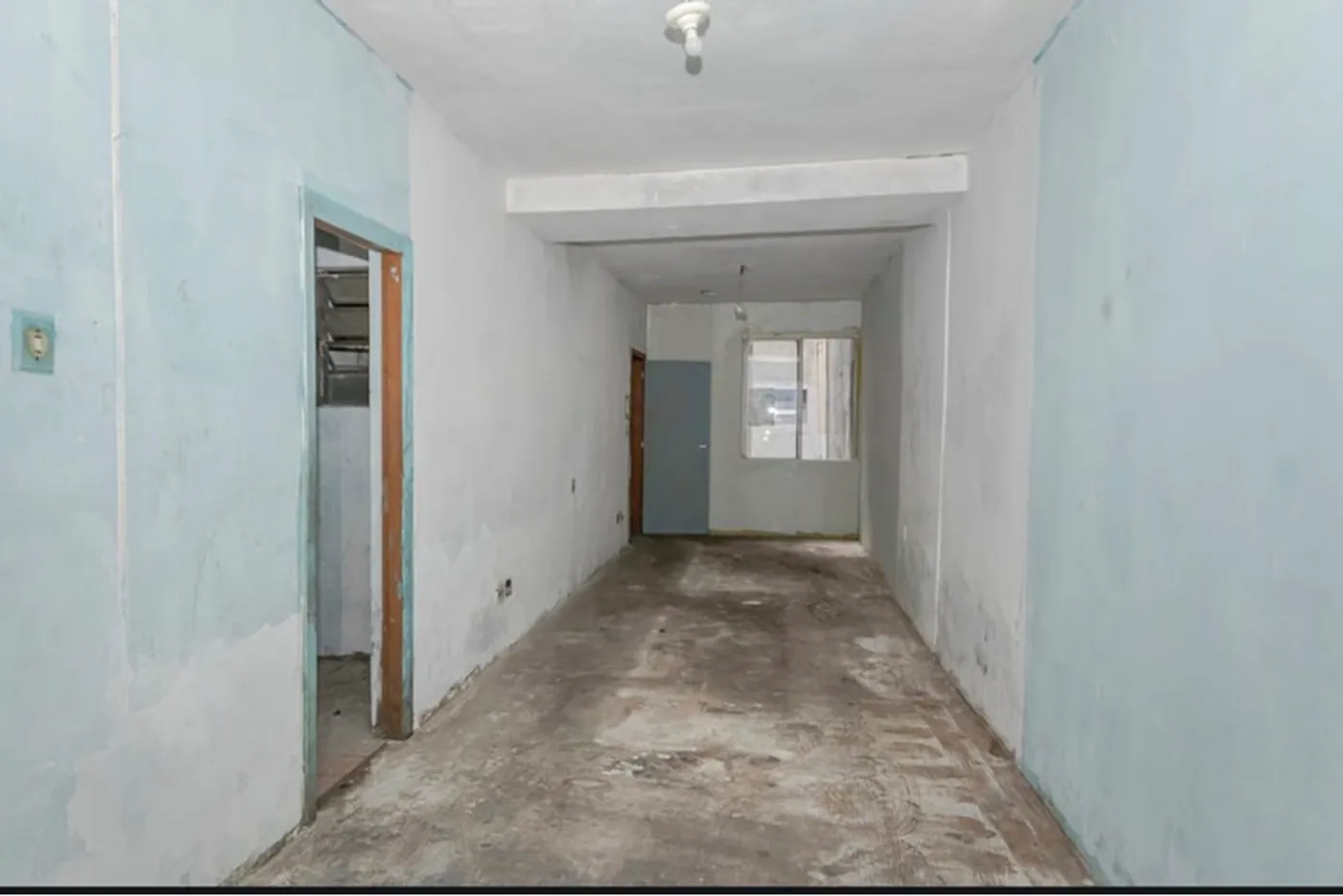 CHSDS 615 Prédio 612541029-13 - REMAX Street Exclusividades