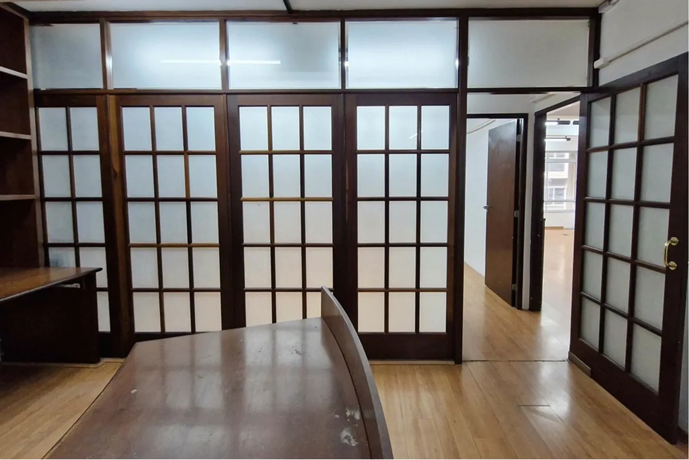 RCC 139 Sala 602301001-171 - Remax Trinity Exclusividades