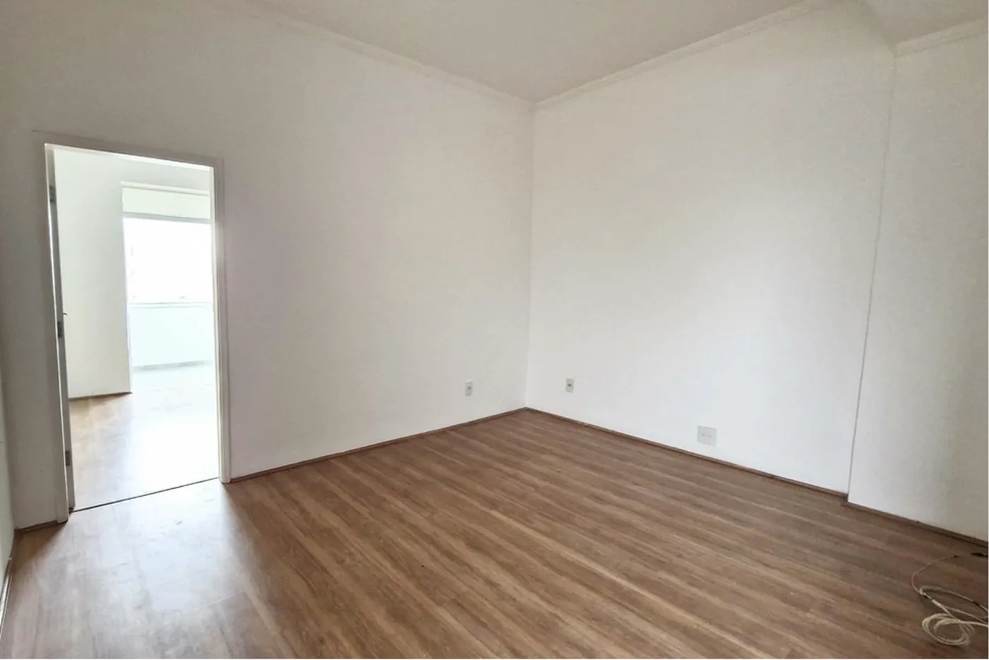 BVNDJ 707 Apto 602301001-170 - Remax Trinity Exclusividades