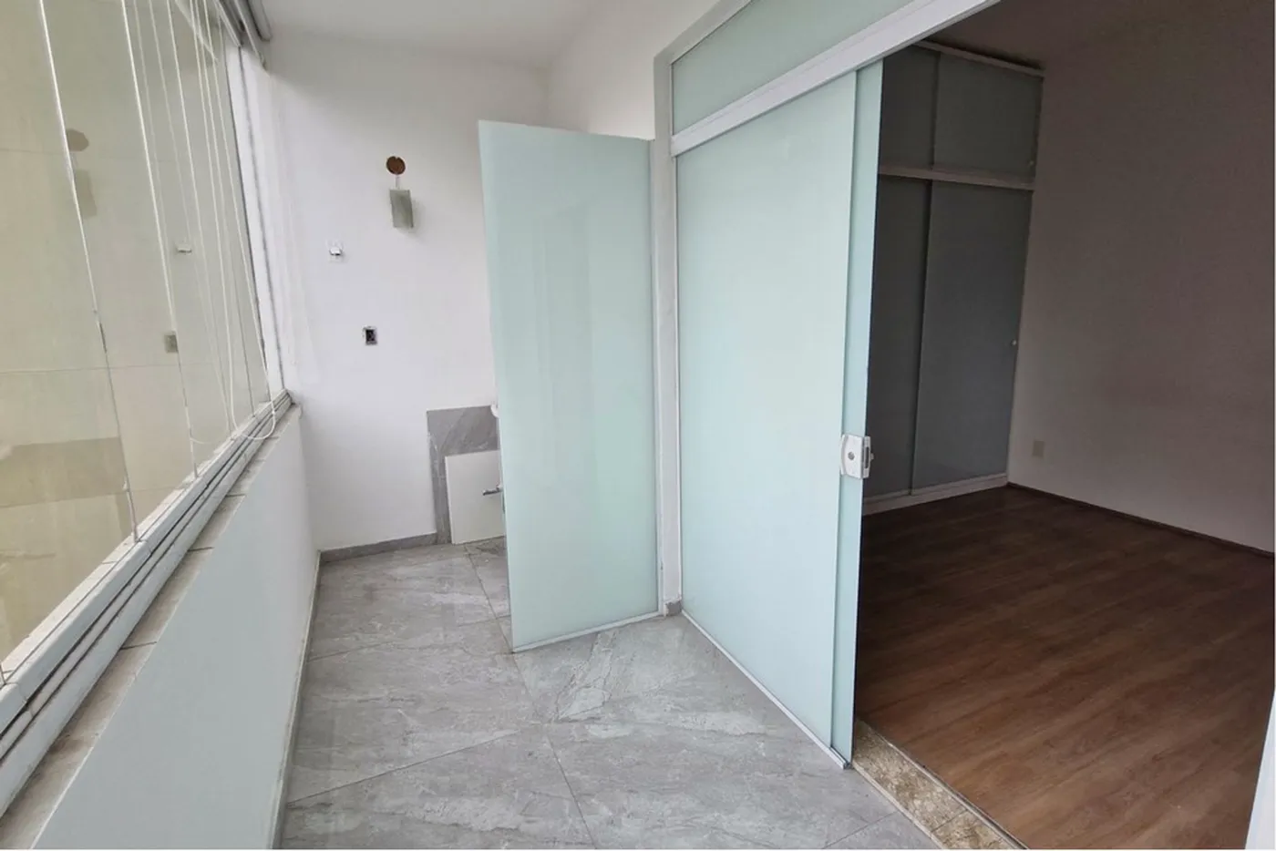 BVNDJ 707 Apto 602301001-170 - Remax Trinity Exclusividades