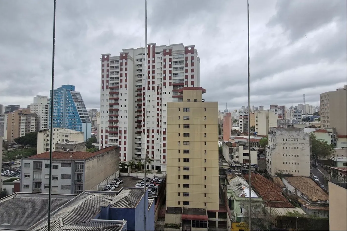 BVNDJ 707 Apto 602301001-170 - Remax Trinity Exclusividades