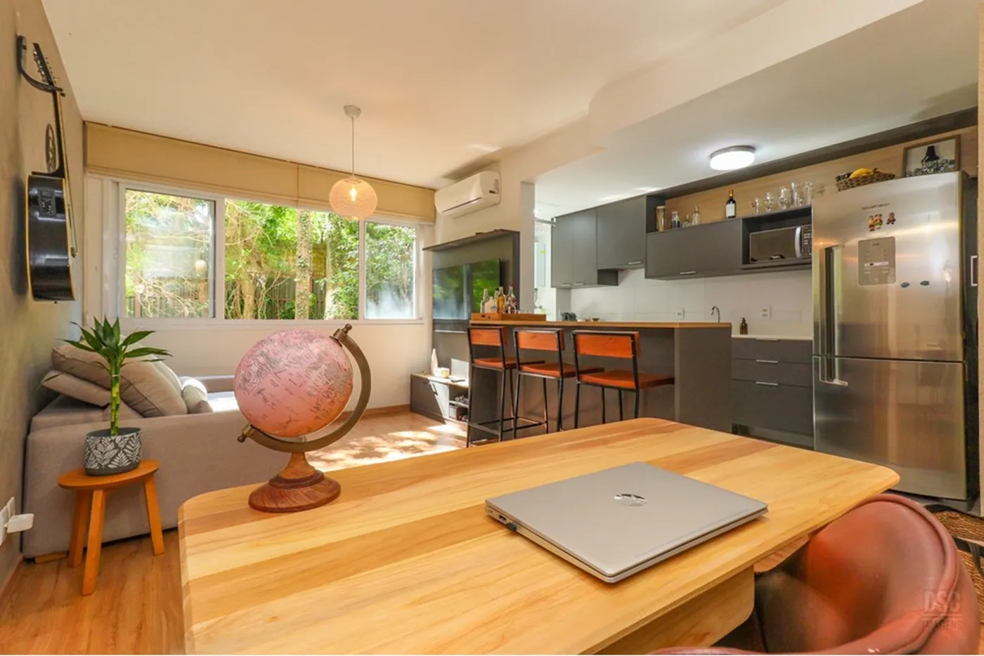 TDT 215 Apto 610191042-212 - REMAX Casa Sul Exclusividades