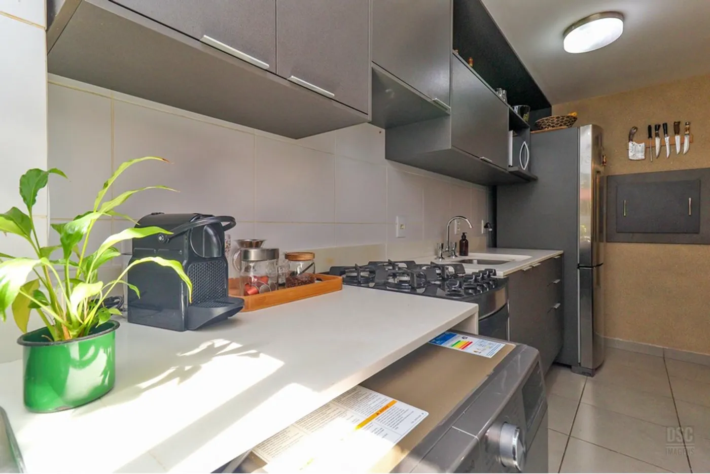 TDT 215 Apto 610191042-212 - REMAX Casa Sul Exclusividades