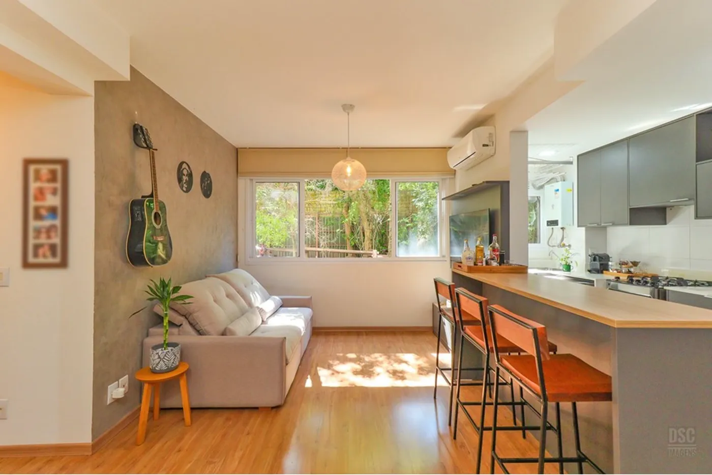 TDT 215 Apto 610191042-212 - REMAX Casa Sul Exclusividades