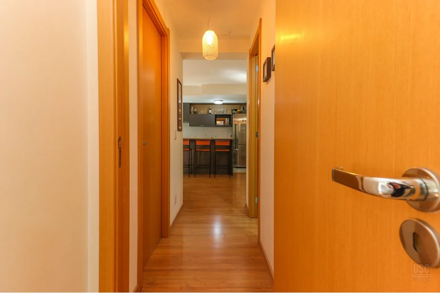 TDT 215 Apto 610191042-212 - REMAX Casa Sul Exclusividades