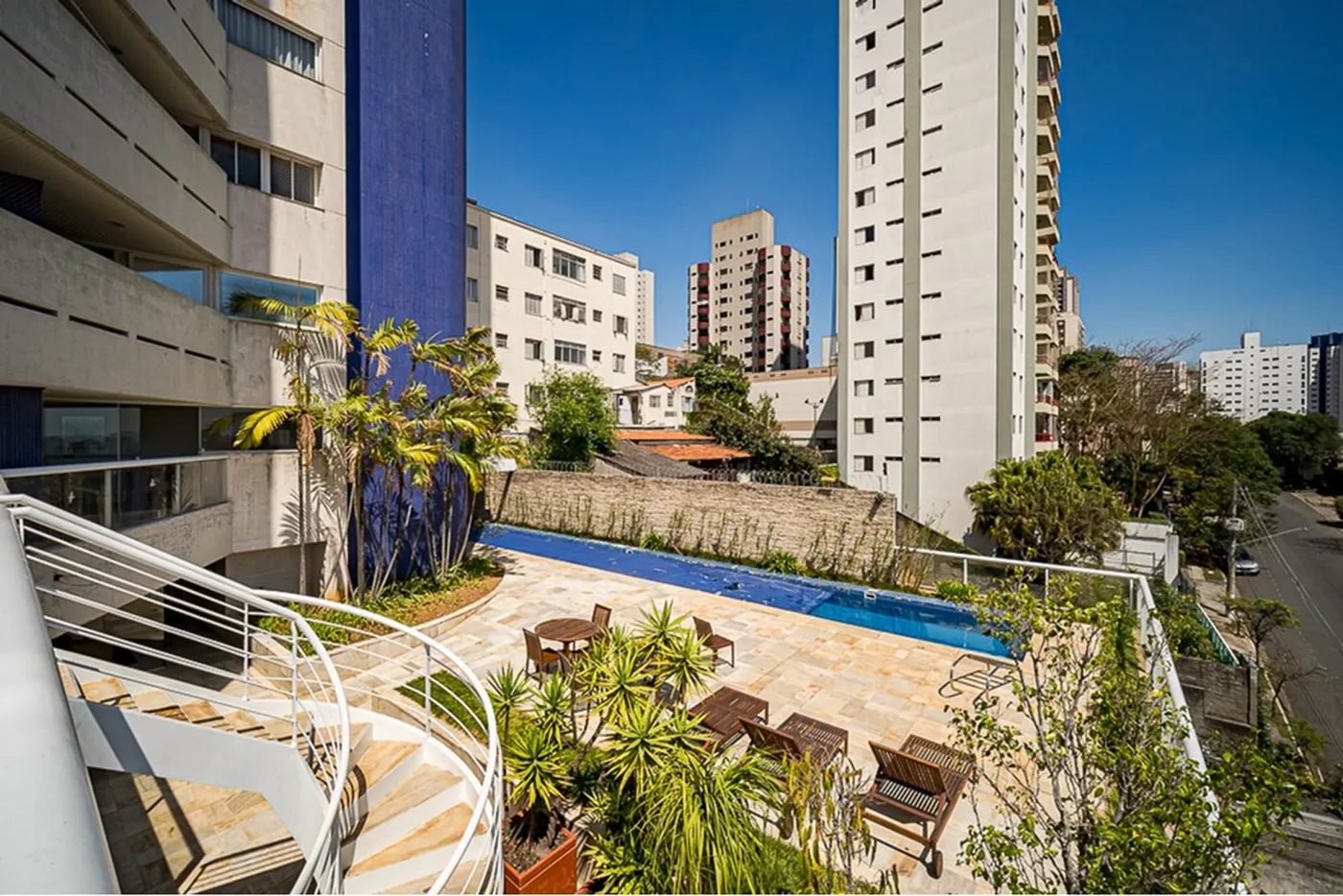 PCF 555 Apto 601081006-128 - REMAX Lepex Exclusividades