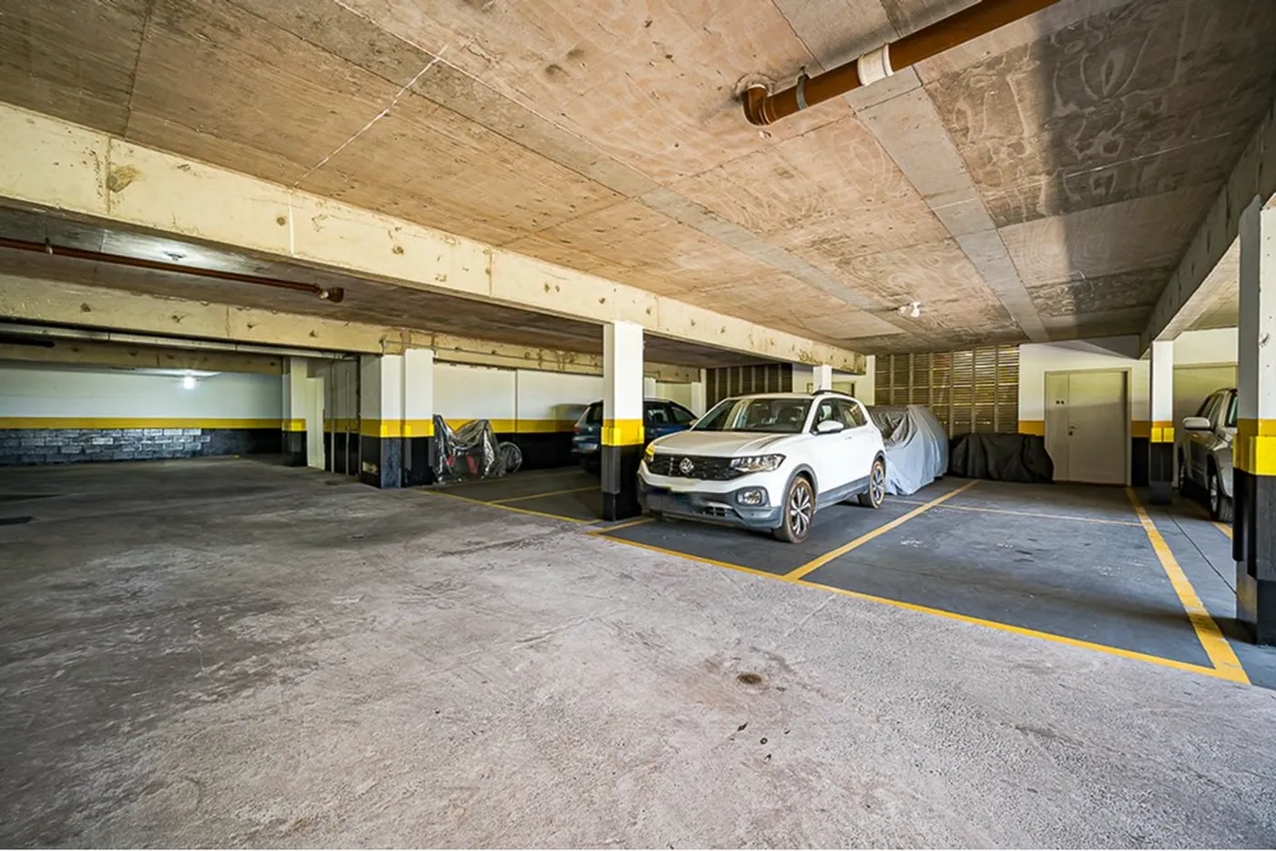 PCF 555 Apto 601081006-128 - REMAX Lepex Exclusividades