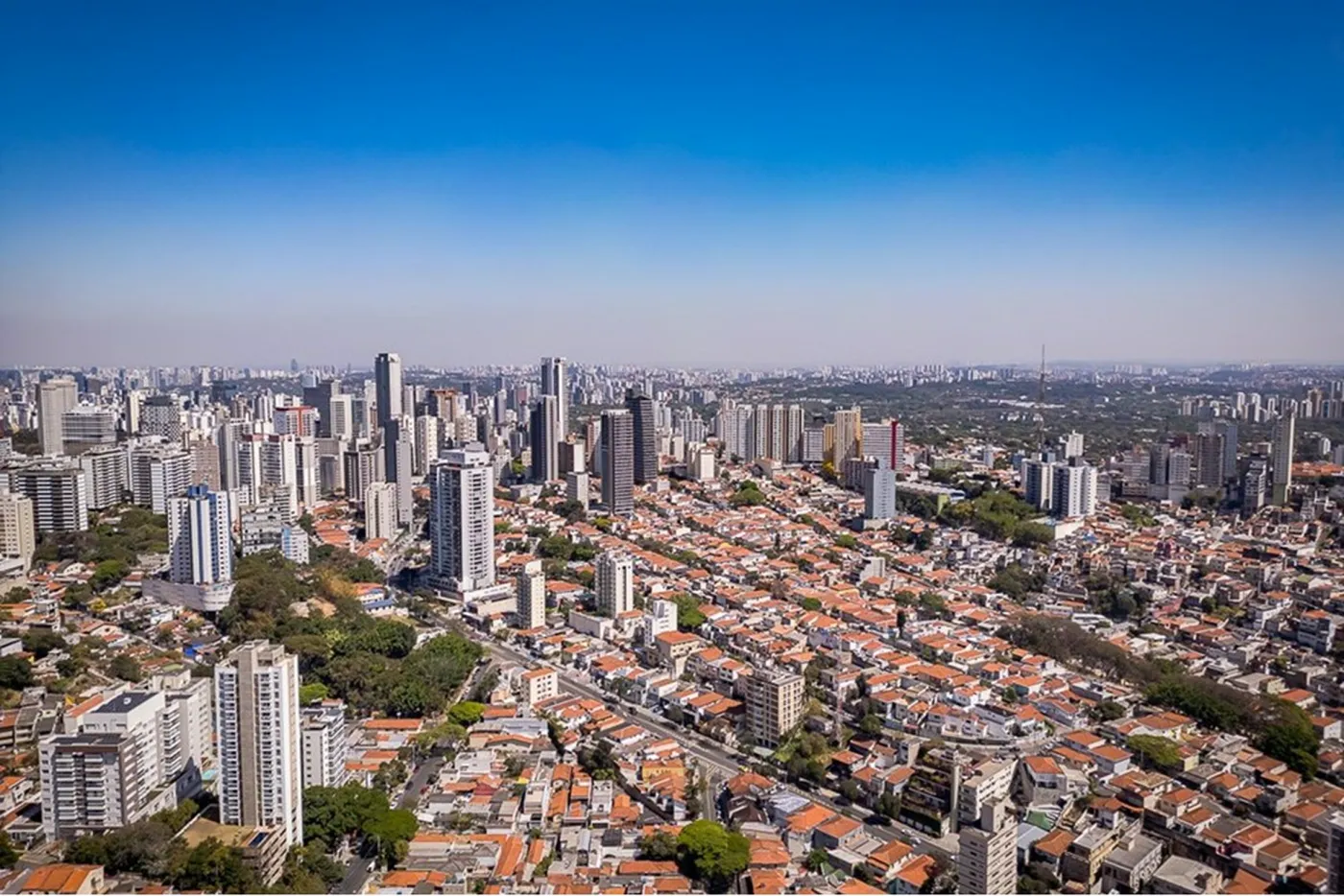 PCF 555 Apto 601081006-128 - REMAX Lepex Exclusividades