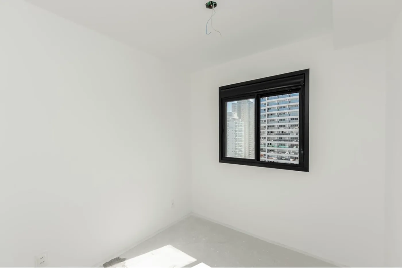 BFDB 1744 Apto 601081065-31 - REMAX Lepex Exclusividades