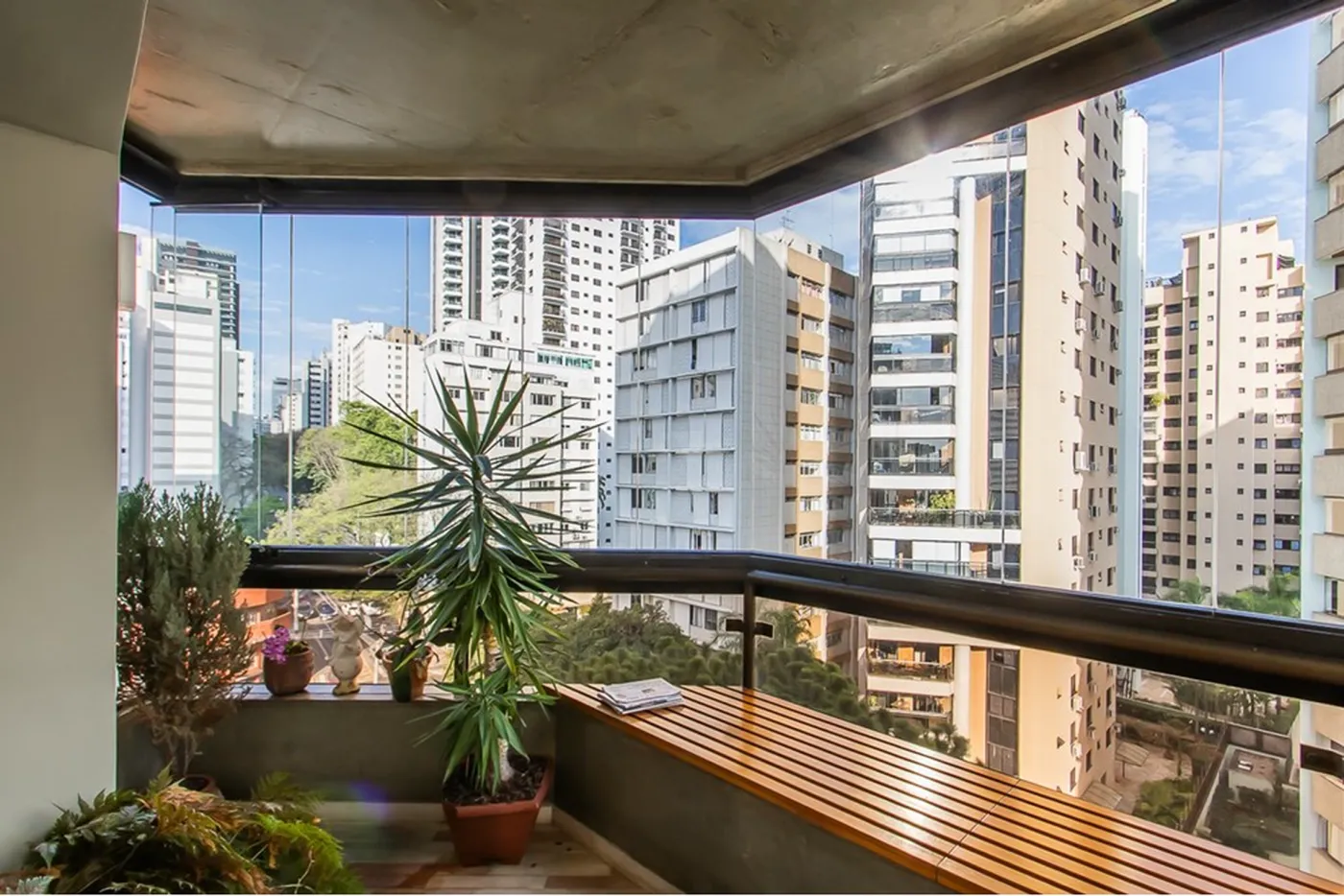 PSV 584 Apto 601401005-51 - REMAX Paradisus Exclusividades