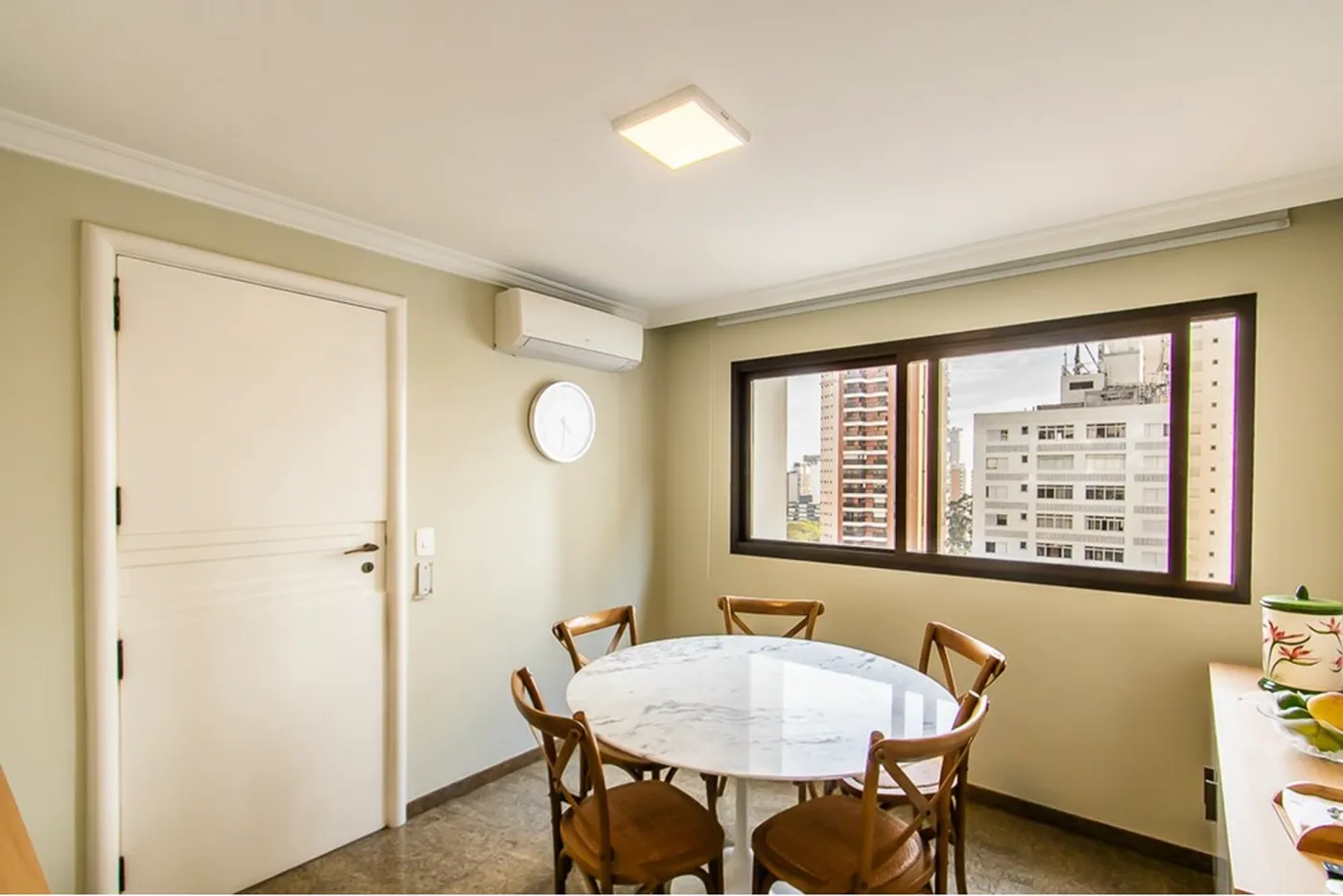 PSV 584 Apto 601401005-51 - REMAX Paradisus Exclusividades