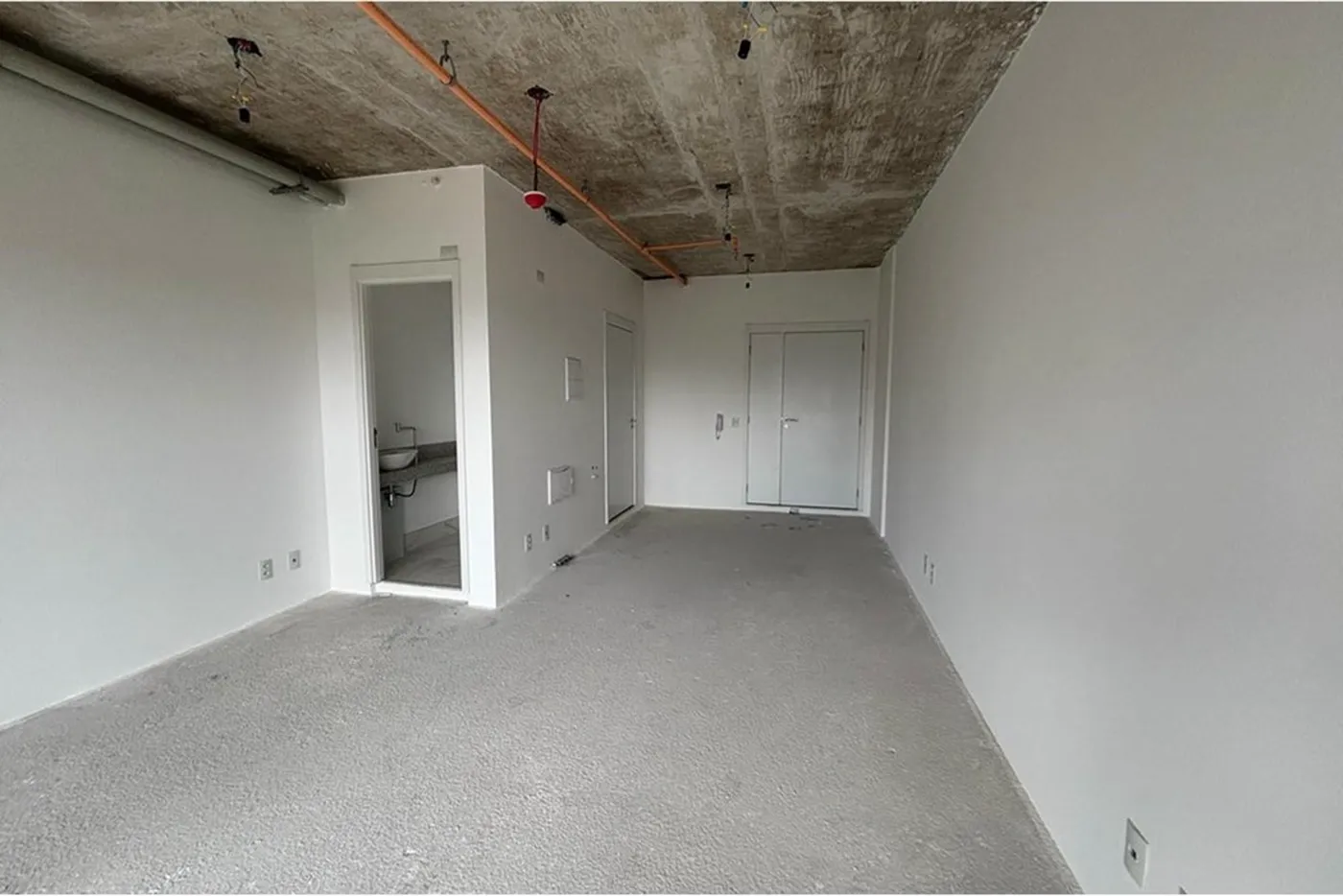 IRB 850 Sala 601401007-71 - REMAX Paradisus Exclusividades
