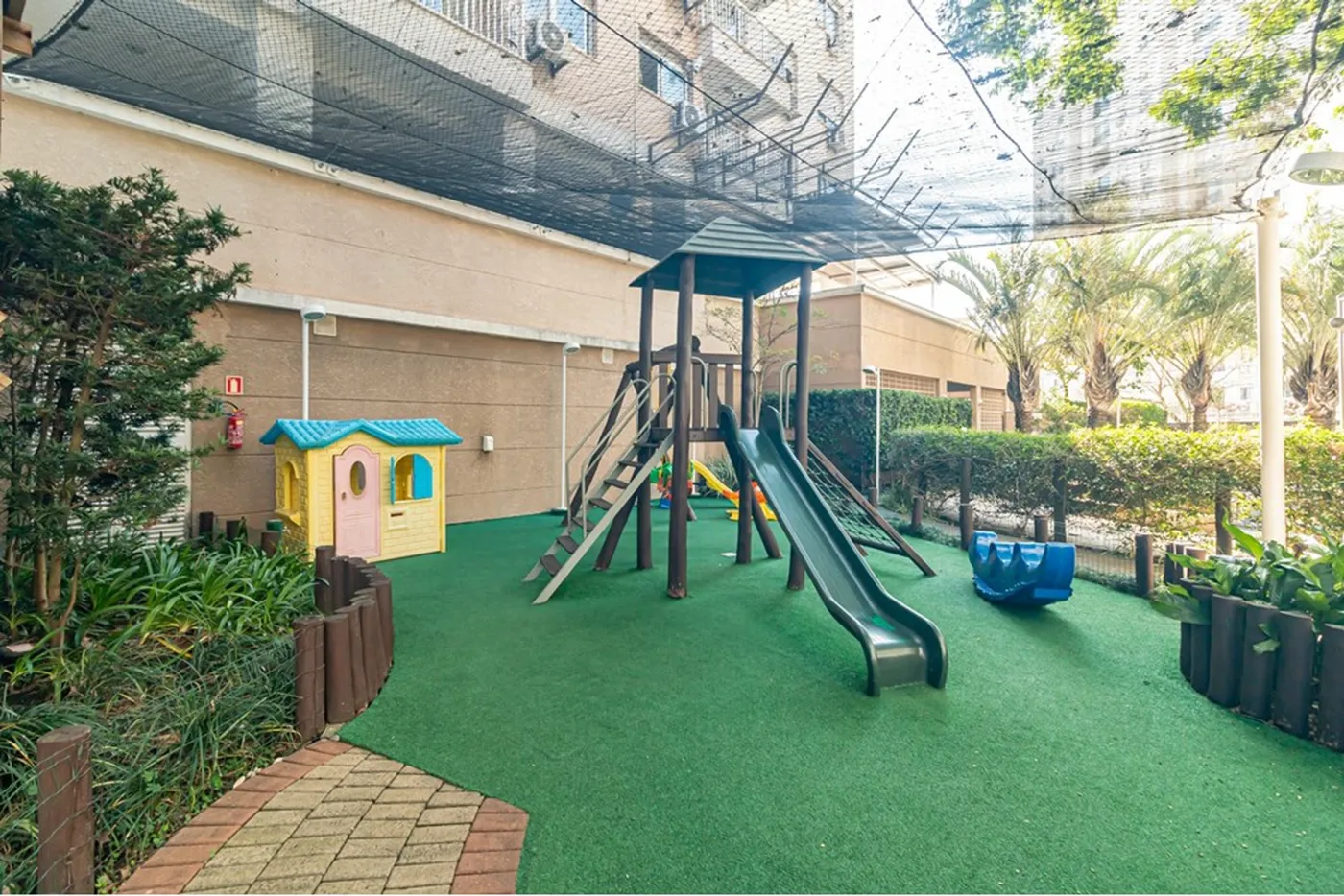 PDA 675 Apto 612491036-45 - REMAX Trend Exclusividades
