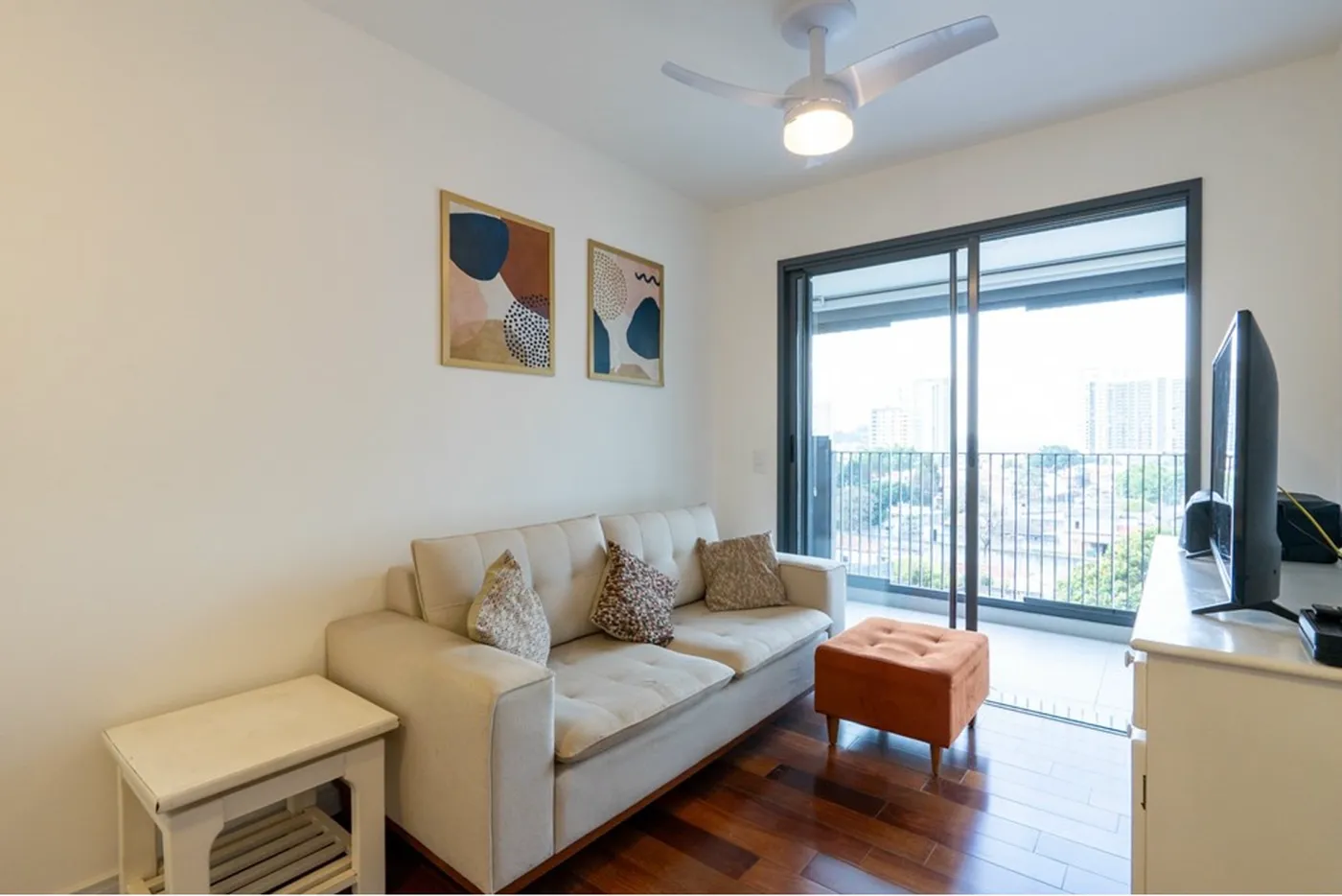 BCDE 333 Apto 601241070-4 - REMAX Ville Exclusividades