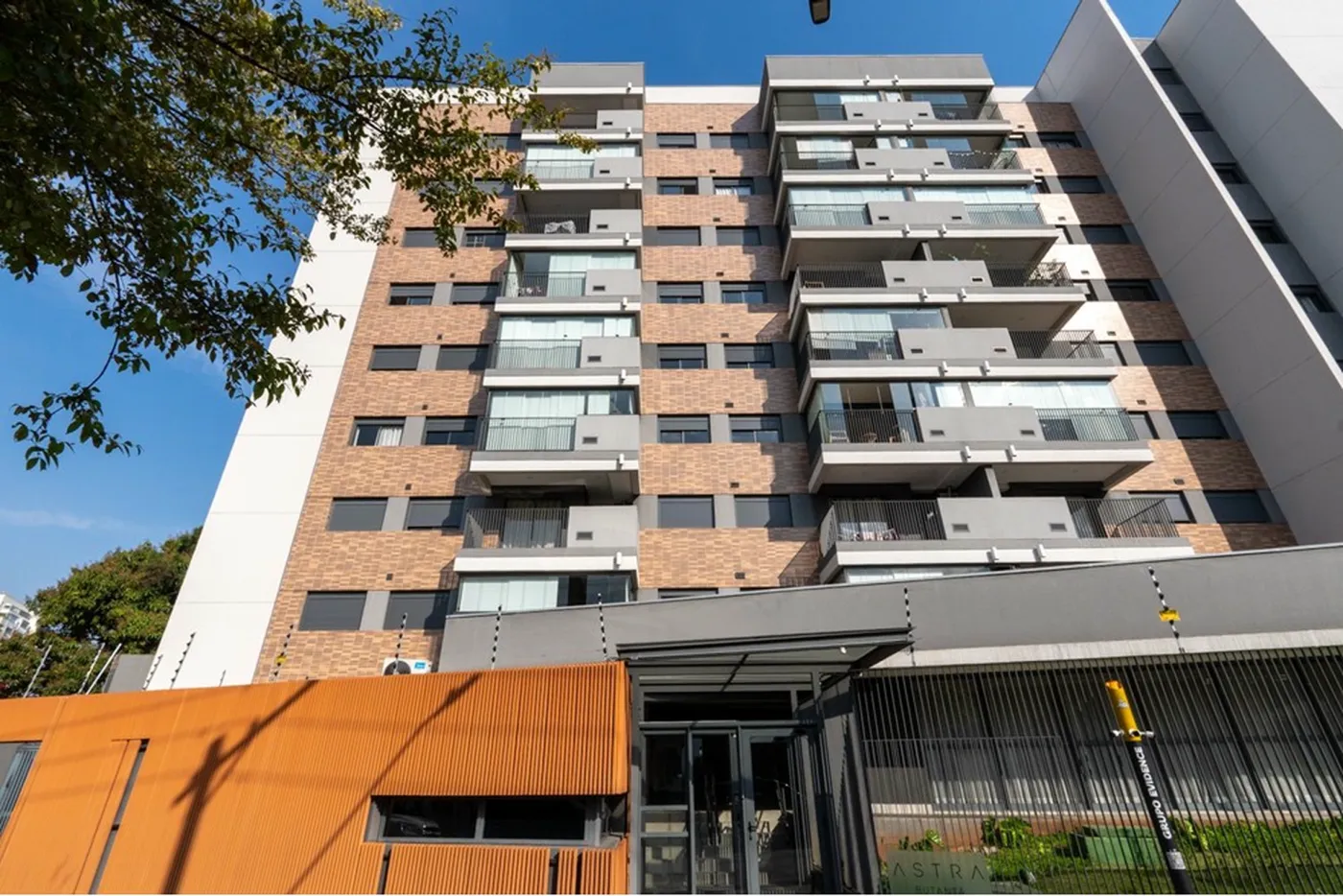 BCDE 333 Apto 601241070-4 - REMAX Ville Exclusividades