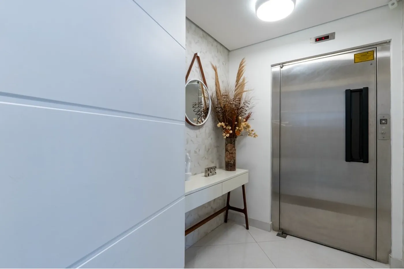 VSPJHMT 1010 Apto 601241070-5 - REMAX Ville Exclusividades