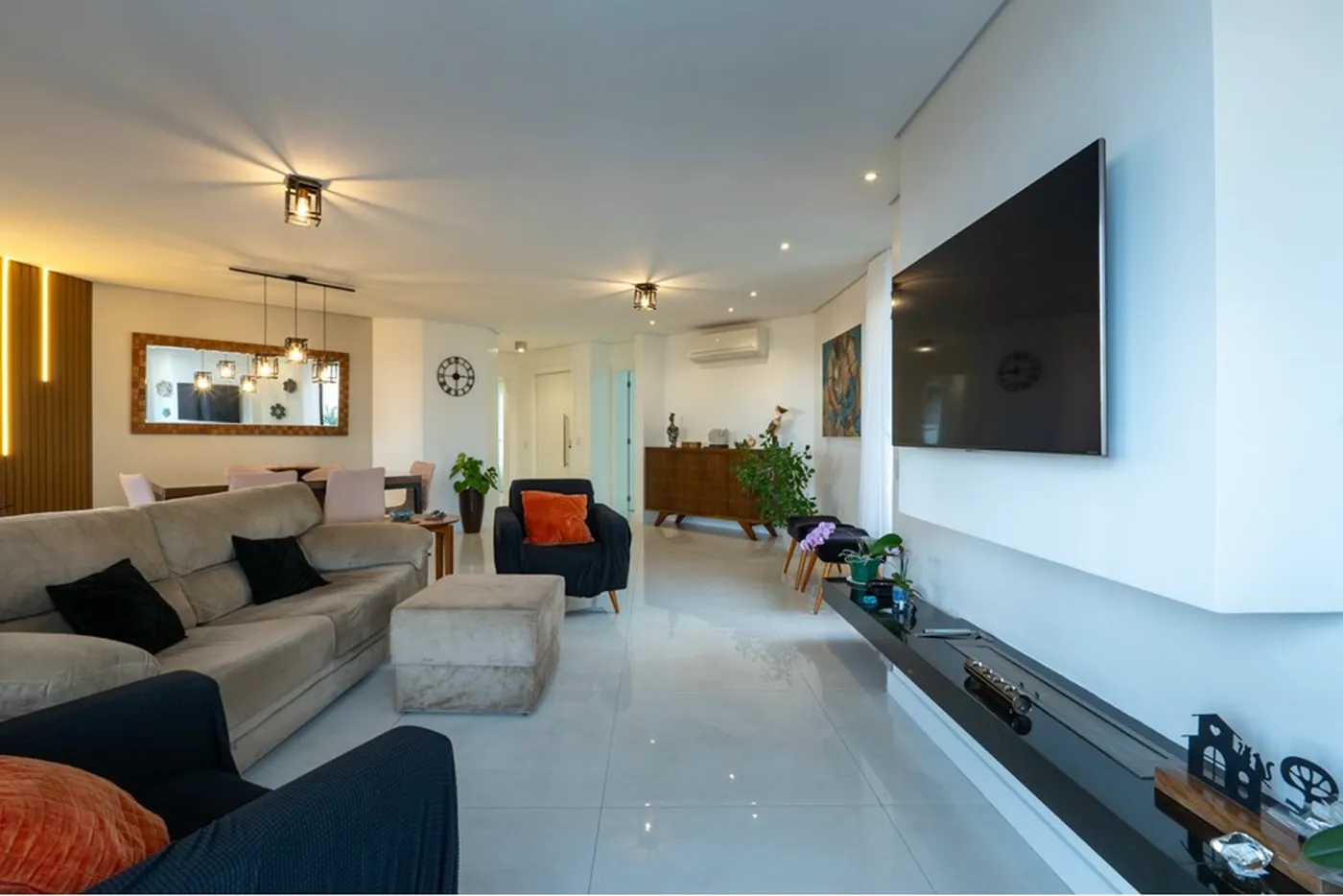 VSPJHMT 1010 Apto 601241070-5 - REMAX Ville Exclusividades