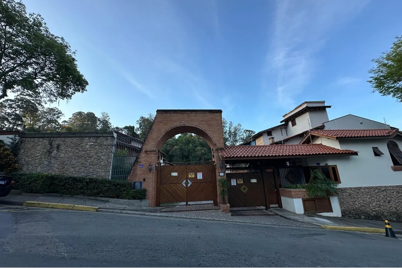 TMB 131 Casa 602291018-179 - REMAX B12 Exclusividades