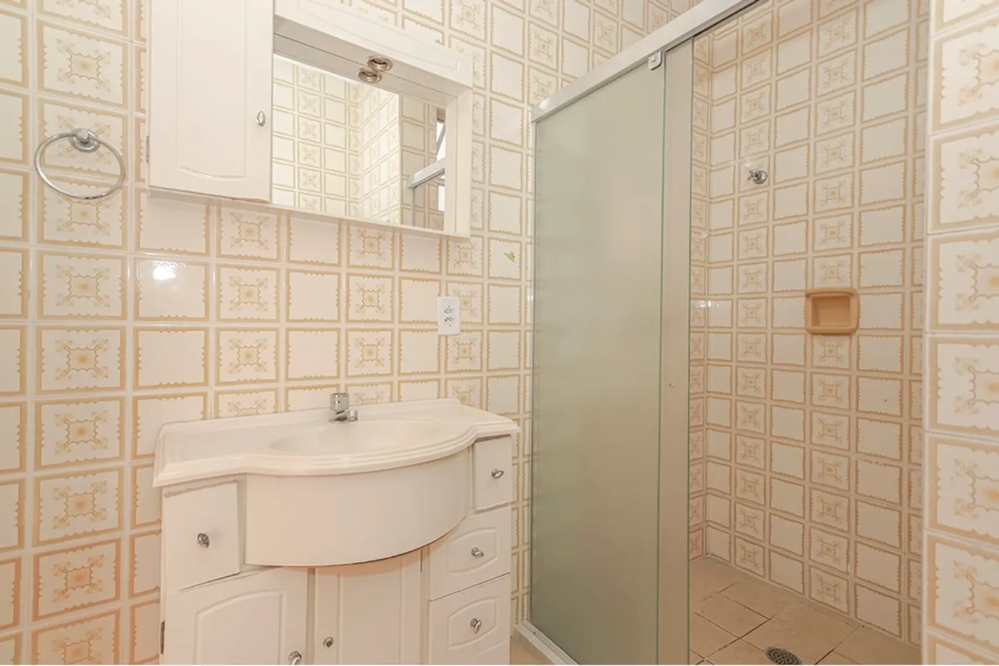 SGP 2535 Apto 610291021-180 - REMAX Capital Park Exclusividades