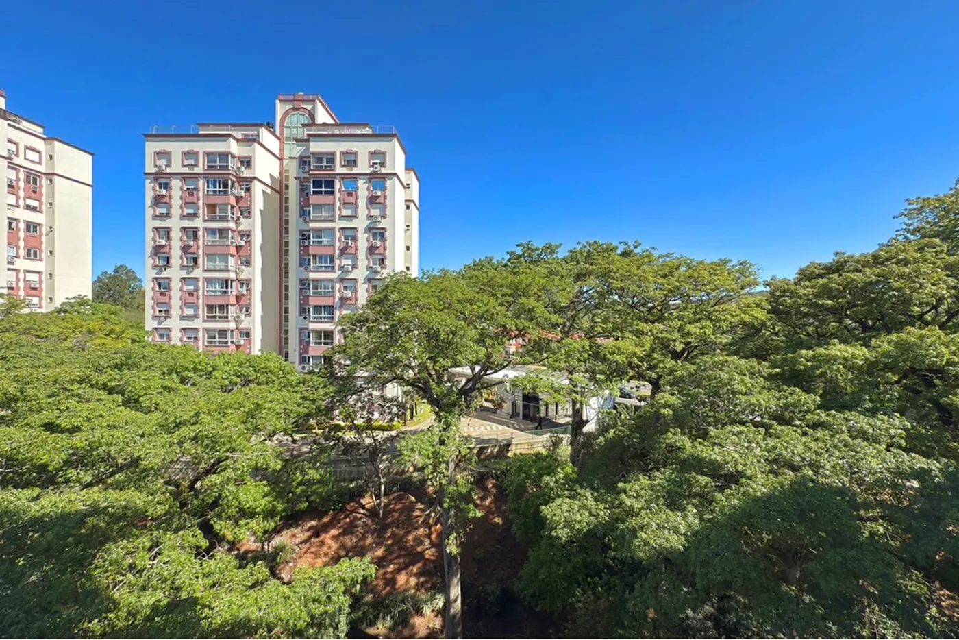 CDC 4414 Apto 610191037-97 - REMAX Casa Sul Exclusividades