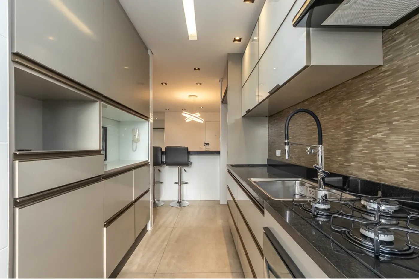 VDSDDT 288 Apto 602031024-92 - REMAX Classique Exclusividades