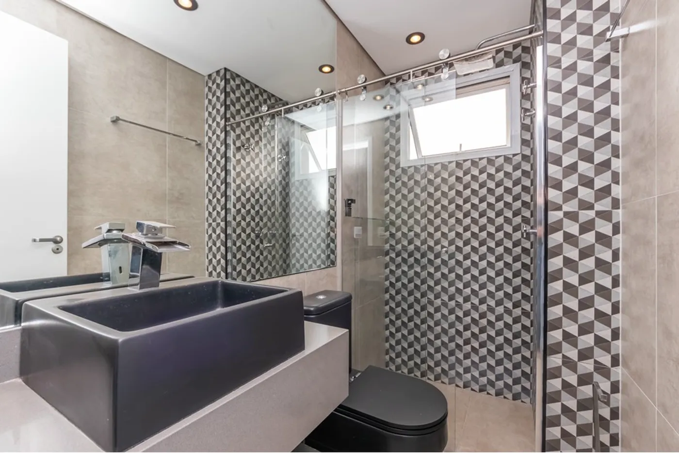 VDSDDT 288 Apto 602031024-92 - REMAX Classique Exclusividades