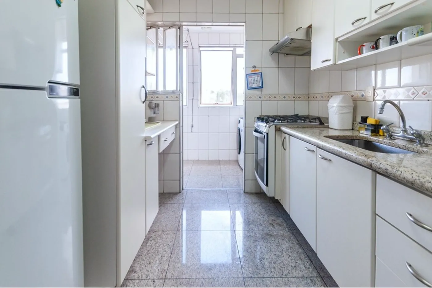VMVD 295 Apto 601191033-74 - REMAX Kasa Exclusividades