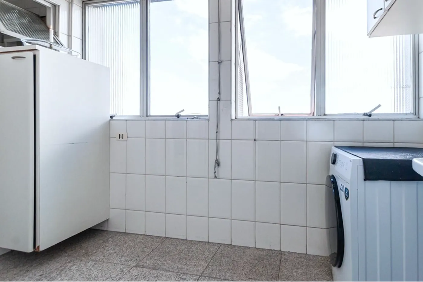 VMVD 295 Apto 601191033-74 - REMAX Kasa Exclusividades