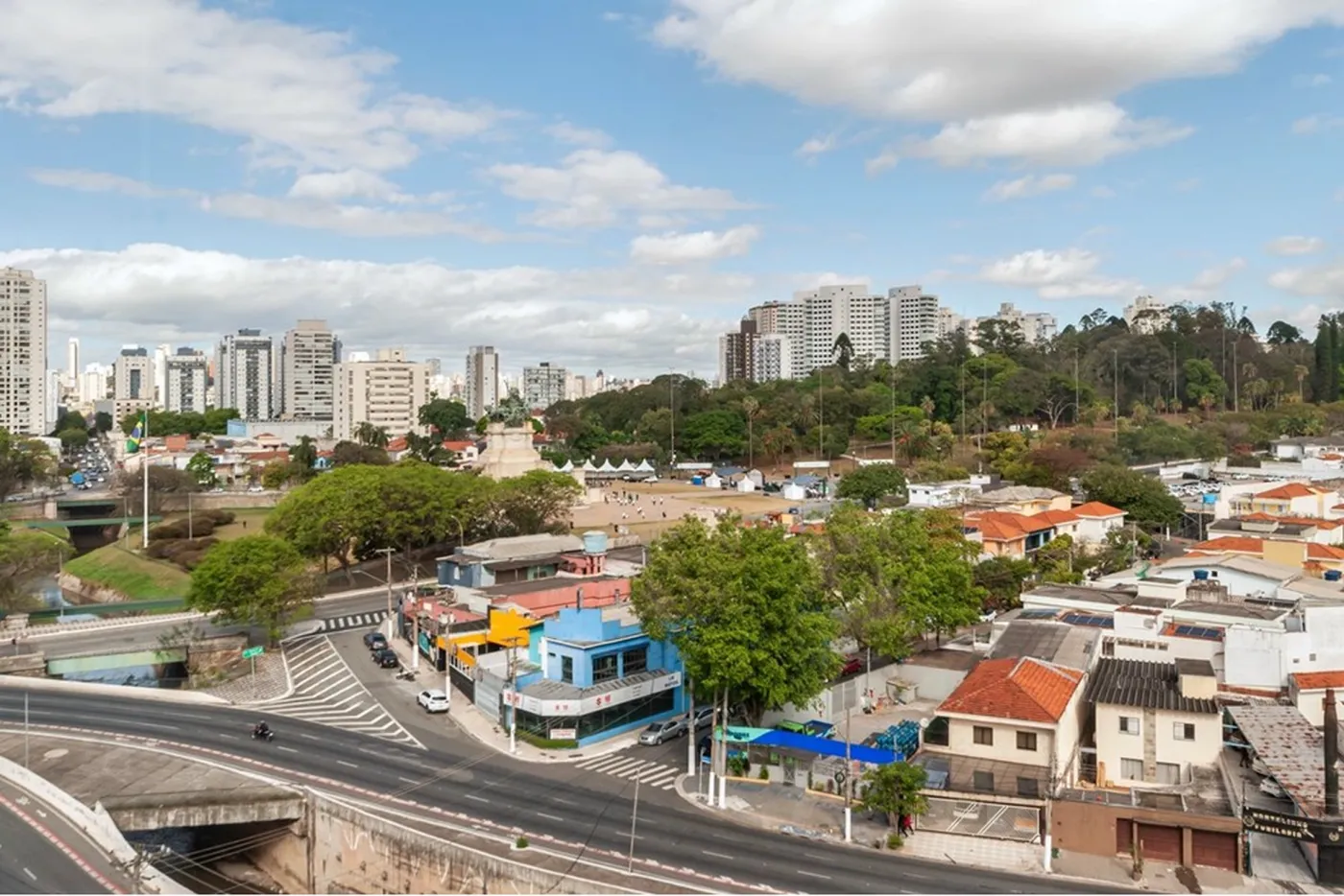 VMVD 295 Apto 601191033-74 - REMAX Kasa Exclusividades