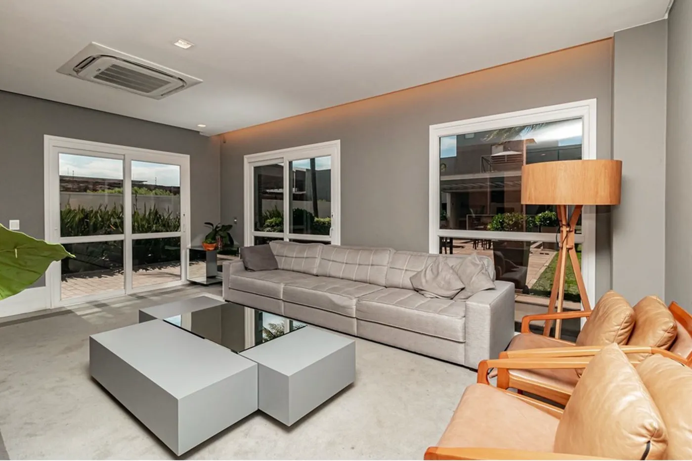 NDJI 1208 Apto 612491009-319 - REMAX Trend Exclusividades