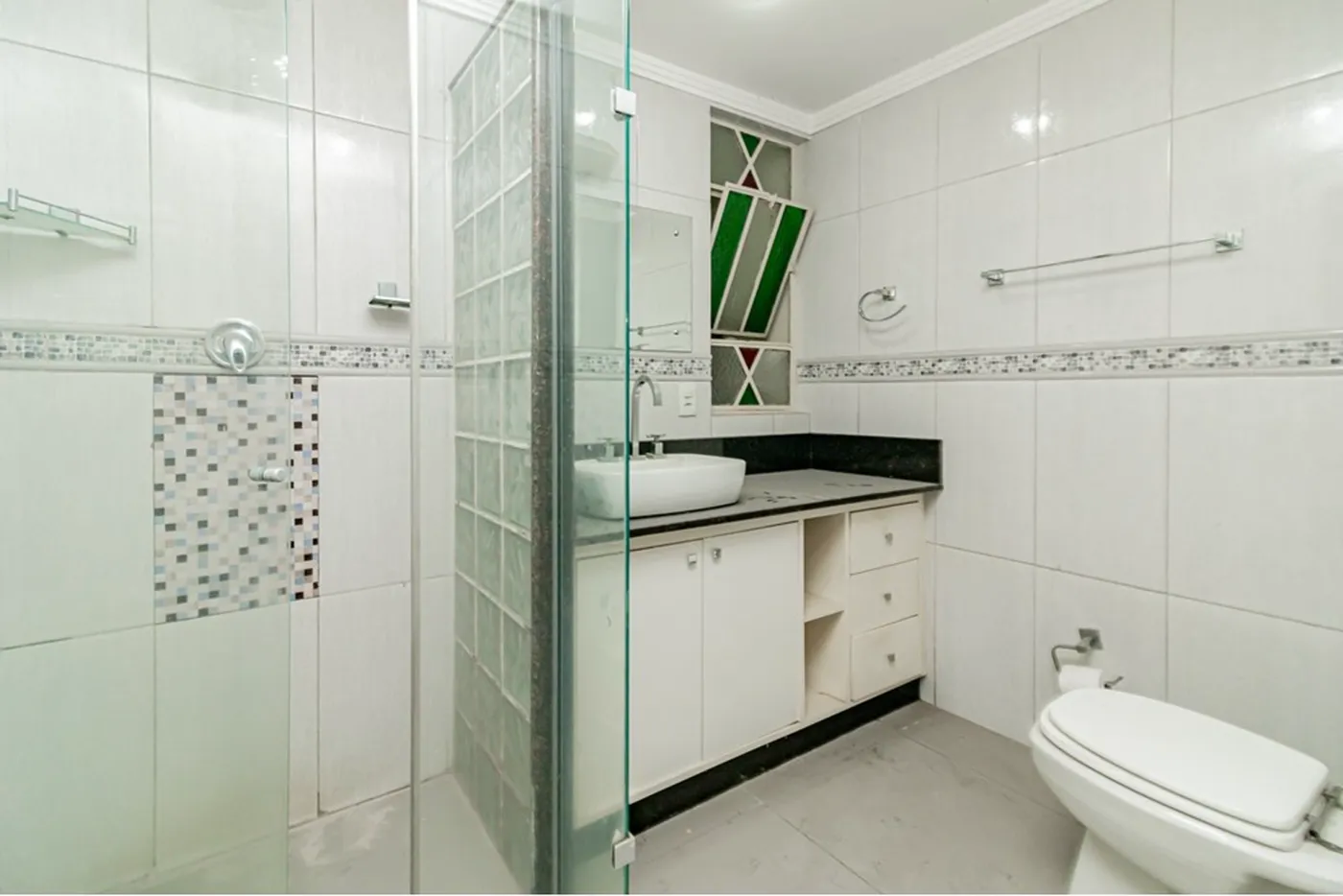 TFPA 3890 Apto 612491035-17 - REMAX Trend Exclusividades
