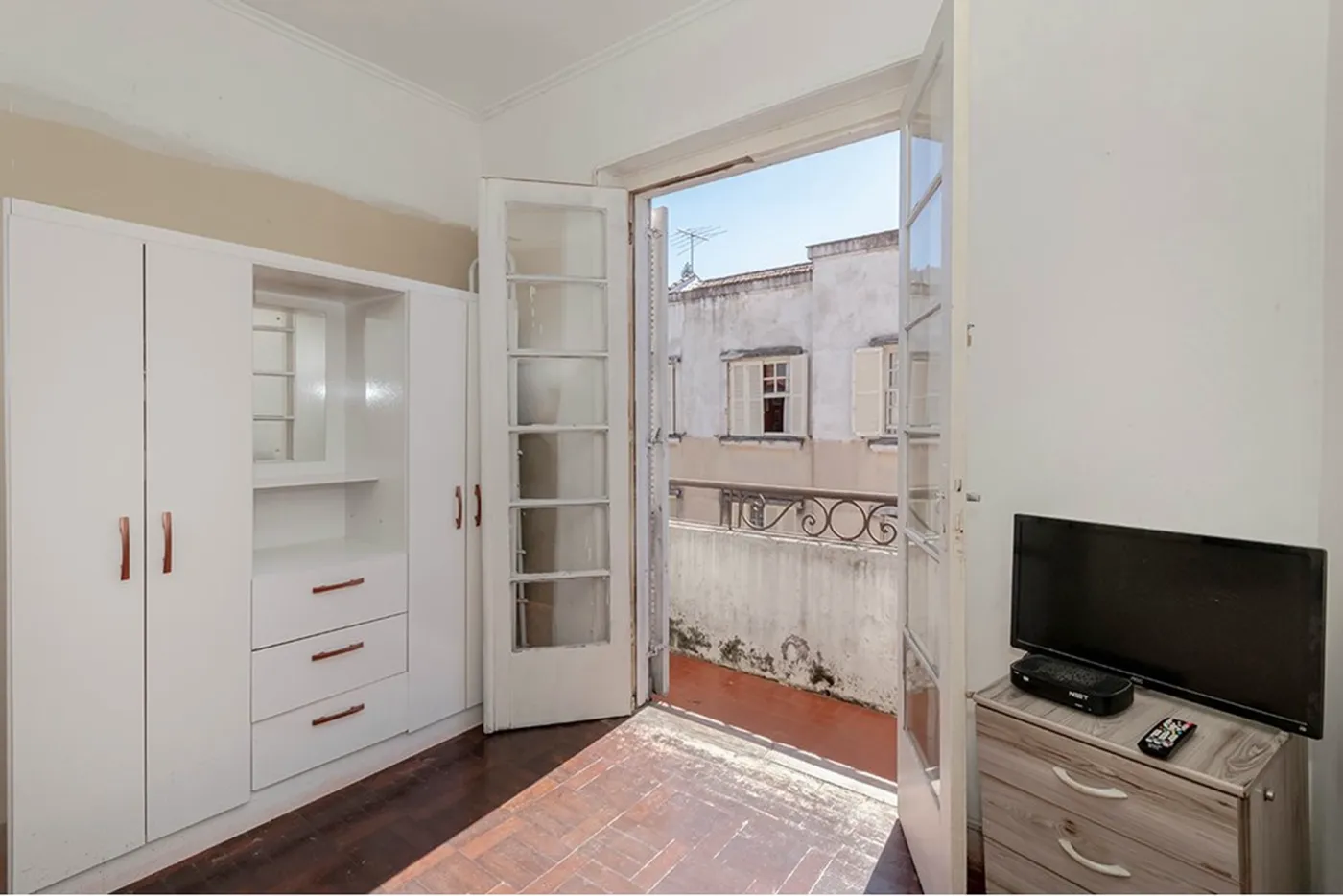CBLX 24 Apto 610191022-160 - REMAX Casa Sul Exclusividades