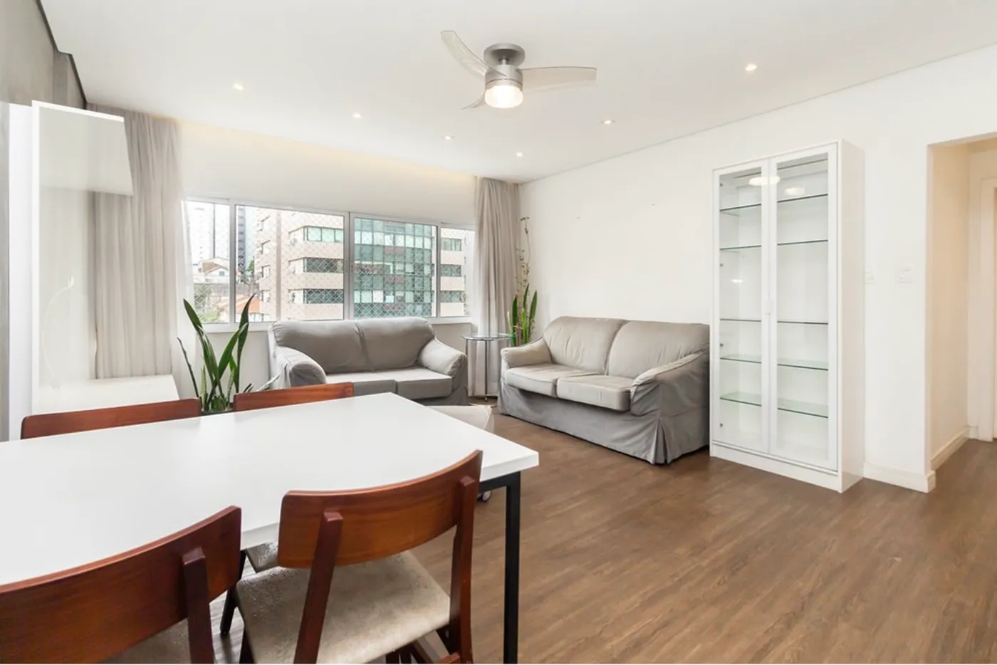 PTS 763 Apto 630331103-6 - REMAX Comunità Exclusividades