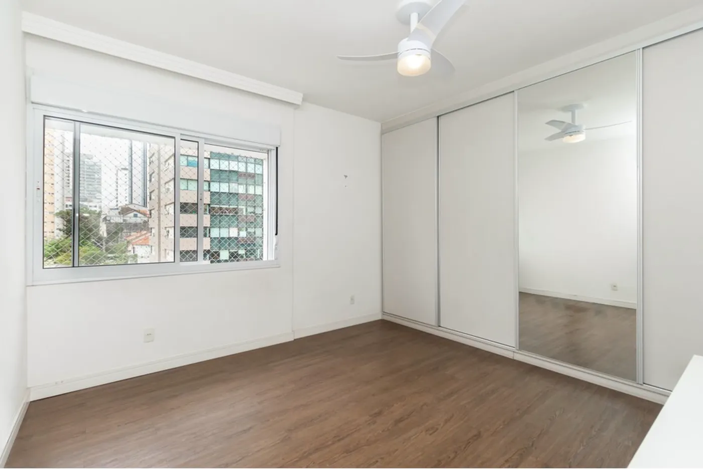PTS 763 Apto 630331103-6 - REMAX Comunità Exclusividades