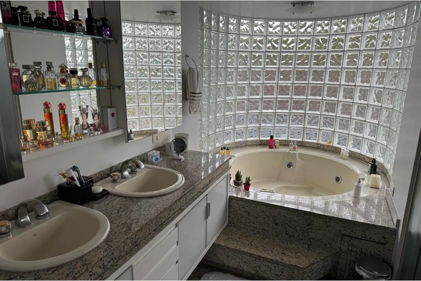 JPJNC 98 590441064-11 - REMAX Dream On II Exclusividades