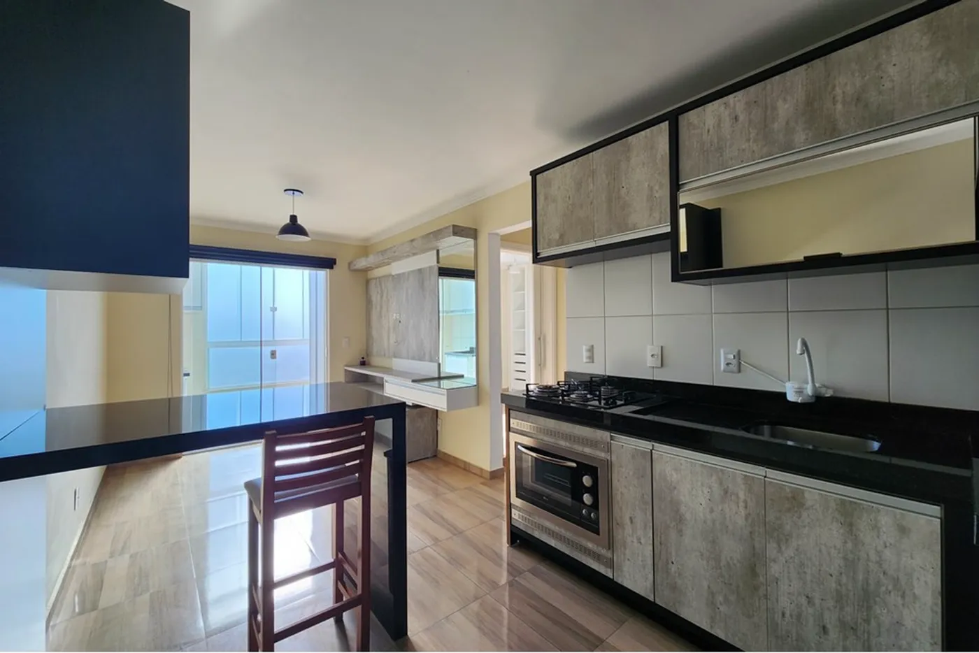 CEL 38 Apto 590231179-232 - REMAX Dream On Exclusividades