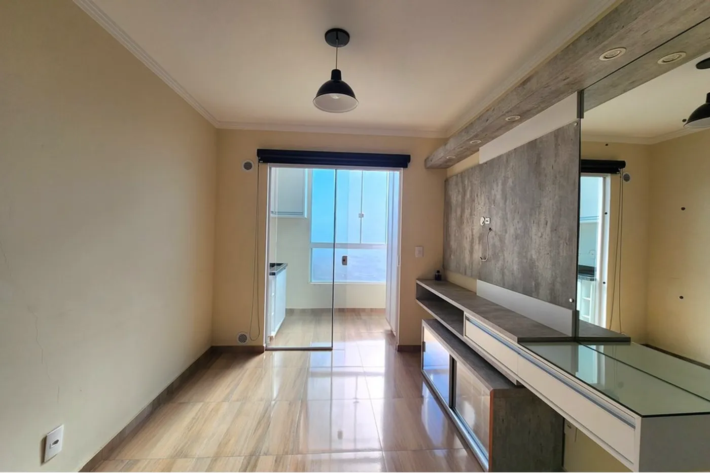 CEL 38 Apto 590231179-232 - REMAX Dream On Exclusividades