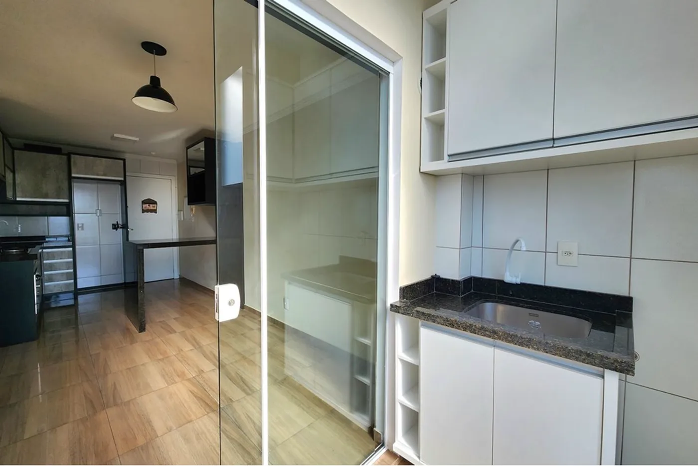 CEL 38 Apto 590231179-232 - REMAX Dream On Exclusividades