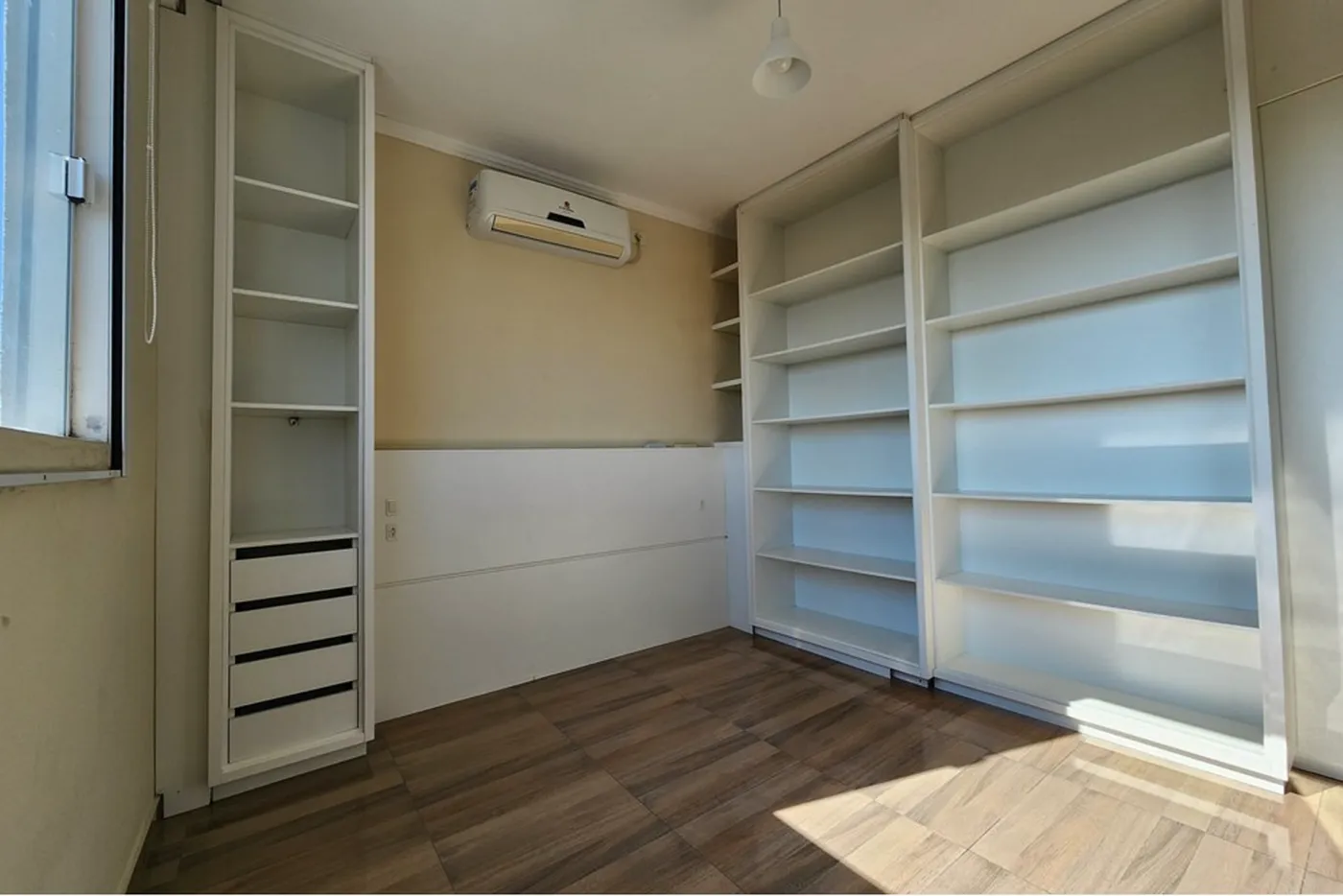 CEL 38 Apto 590231179-232 - REMAX Dream On Exclusividades