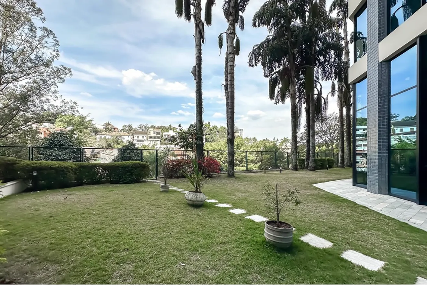 JVRPAC 370 Apto 601081065-32 - REMAX Lepex Exclusividades