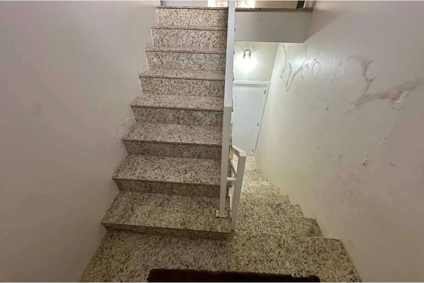 CM 722 Apto 612511062-8 - REMAX Moderna Exclusividades