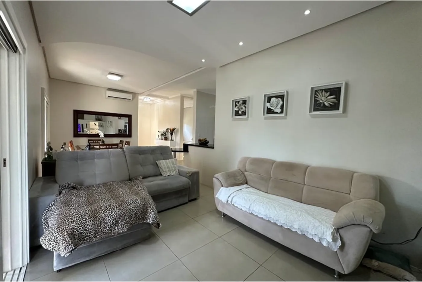 CM 722 Apto 612511062-8 - REMAX Moderna Exclusividades
