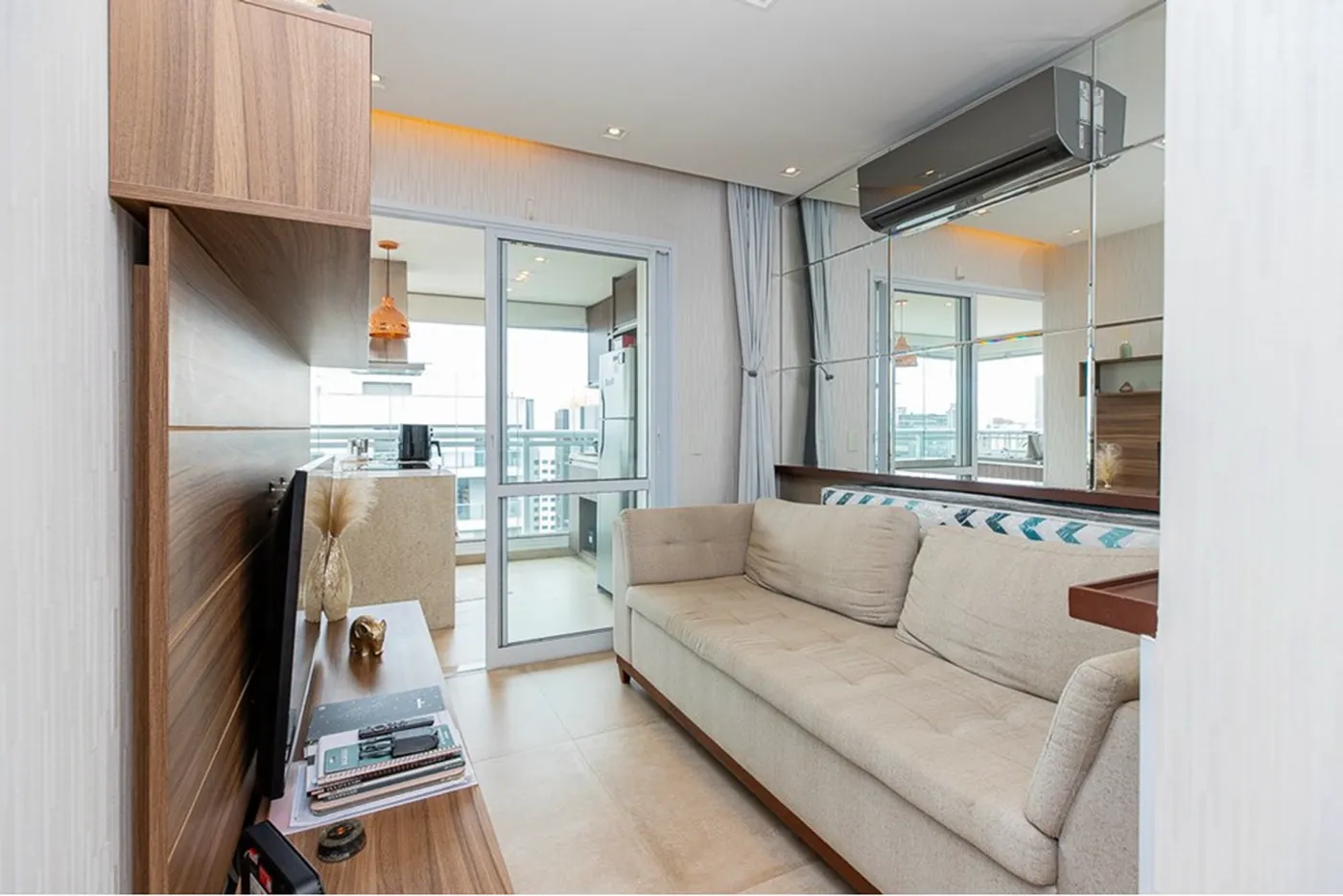 VMJT 791 Apto 601241033-106 - REMAX Ville Exclusividades