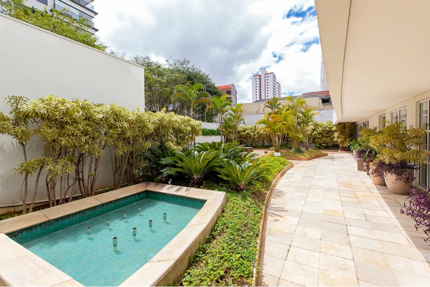 VMJT 791 Apto 601241033-106 - REMAX Ville Exclusividades